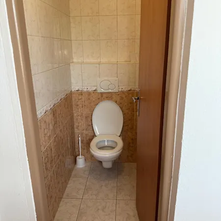 بيت ضيافة Terno